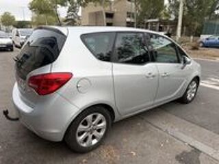 Meriva 1.7 CDTI - 110 FAP Start/Stop Cosmo 2013 occasion 69200 V&eacute;nissieux