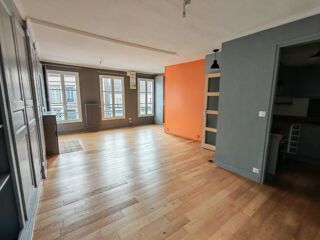  Appartement  louer 2 pices 70 m