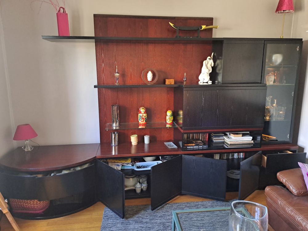 Meuble living salon de tr&eacute;s grande marque; bon &eacute;tat nombreux Meubles