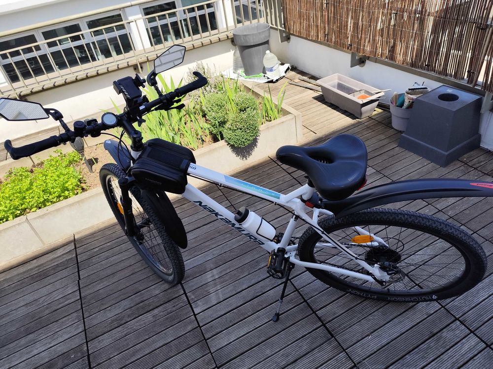 VTT Nakamura SUMMIT 700 XL €" Comme neuf €" Tr&egrave;s bien &eacute;quip&eacute; Vélos