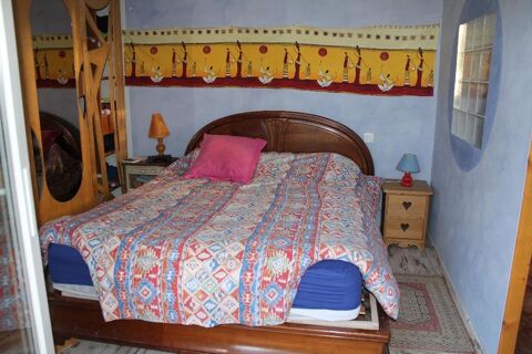 Lit 160x200 avec matelas en bon état. 0 Séez (73)