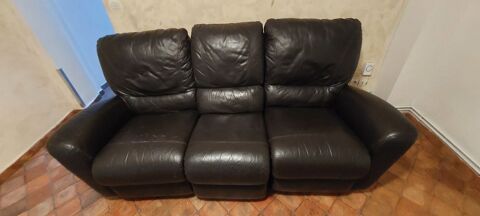 Canap� 3 places simili-cuir marron tr�s confortable 0 Amiens (80)