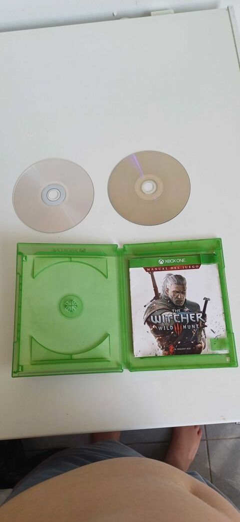 The Witcher 3: Wild Hunt €  Xbox One Villefranche-sur-Saône (69)