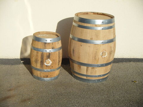 barrique de 60 l et 110 litres  en chêne 310 50340 Flamanville