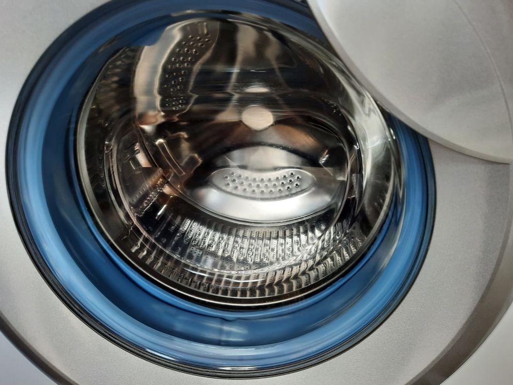 : d'une machine &agrave; laver HAIER neuve charge 8kgs Electrom�nager