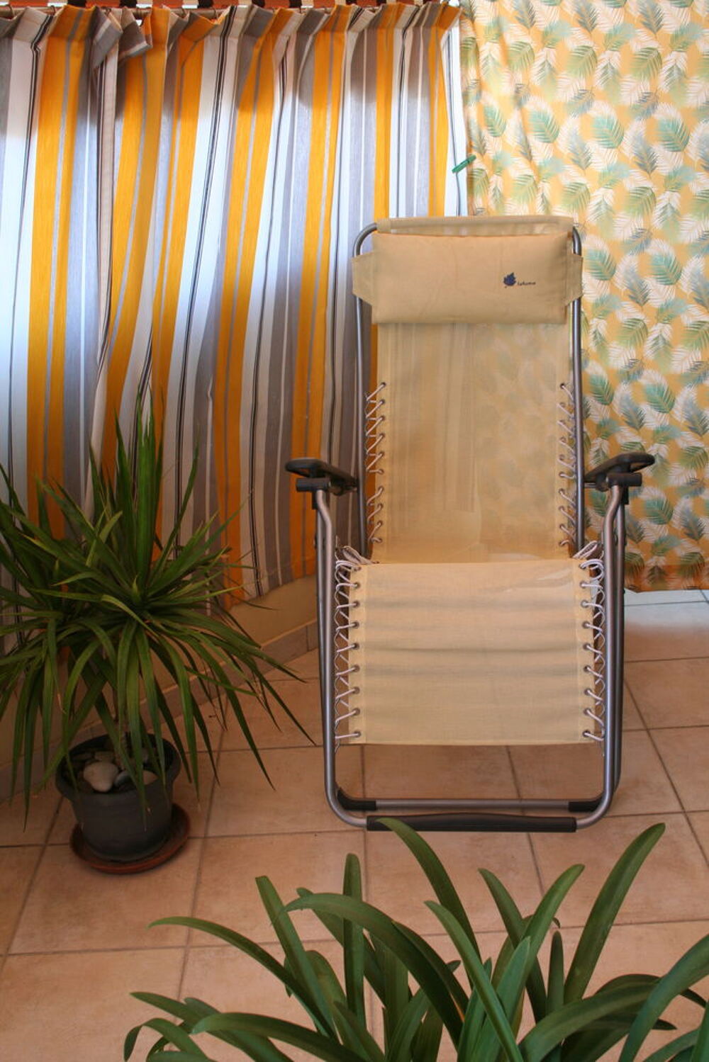 Fauteuil relax de jardin. marque Lafuma. Jardin