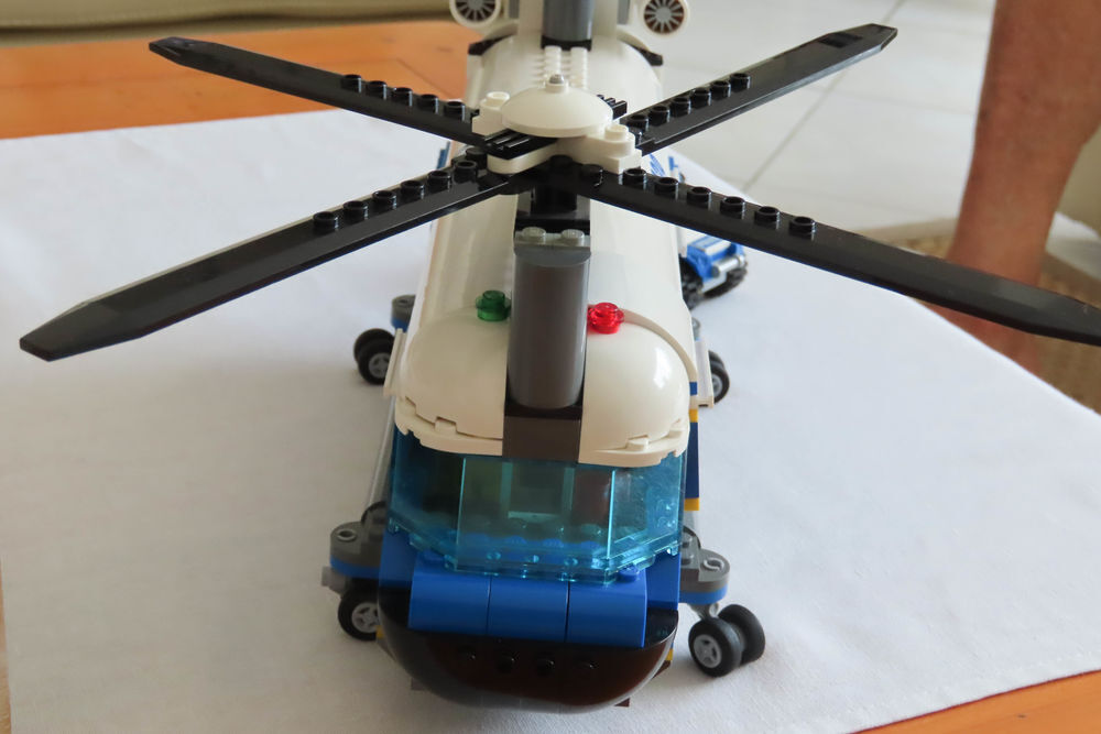 LEGO City 4439 L'h&eacute;licopt&egrave;re de transport lourd de la police Jeux / jouets