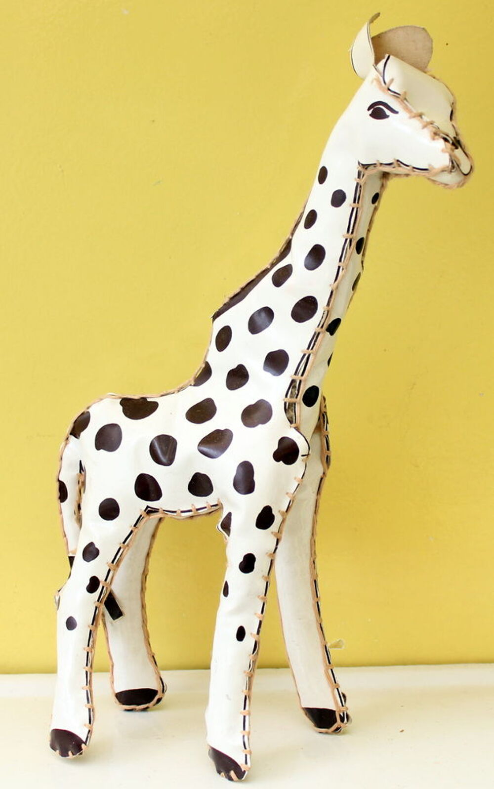 Jouet ancien Girafe en vinyle cousu main 1950 Jeux / jouets