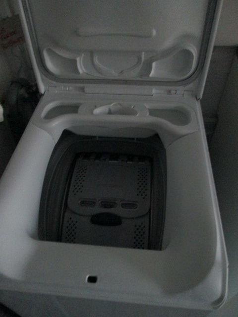 LAVE  LINGE    Faure   
180 Saint-Avold (57)