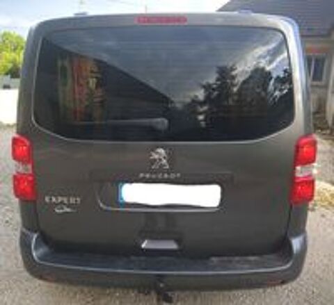 Expert EXPERT CA STANDARD BLUEHDI 180 S&S EAT6 FIXE PREMIUM 2018 occasion 89500 Villeneuve-sur-Yonne