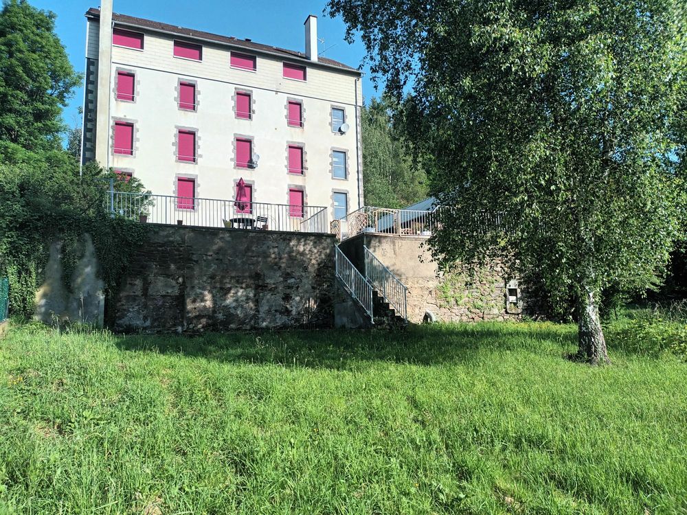 Vente Immeuble IMMEUBLE DE RAPPORT DE 13 APPARTEMENTS SANS TRAVAUX Pontaumur
