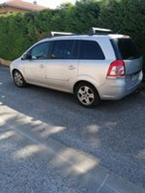 Zafira 1.7 CDTI - 110 ch FAP ecoFlex Cosmo Pack 2009 occasion 26300 Bourg-de-P&eacute;age
