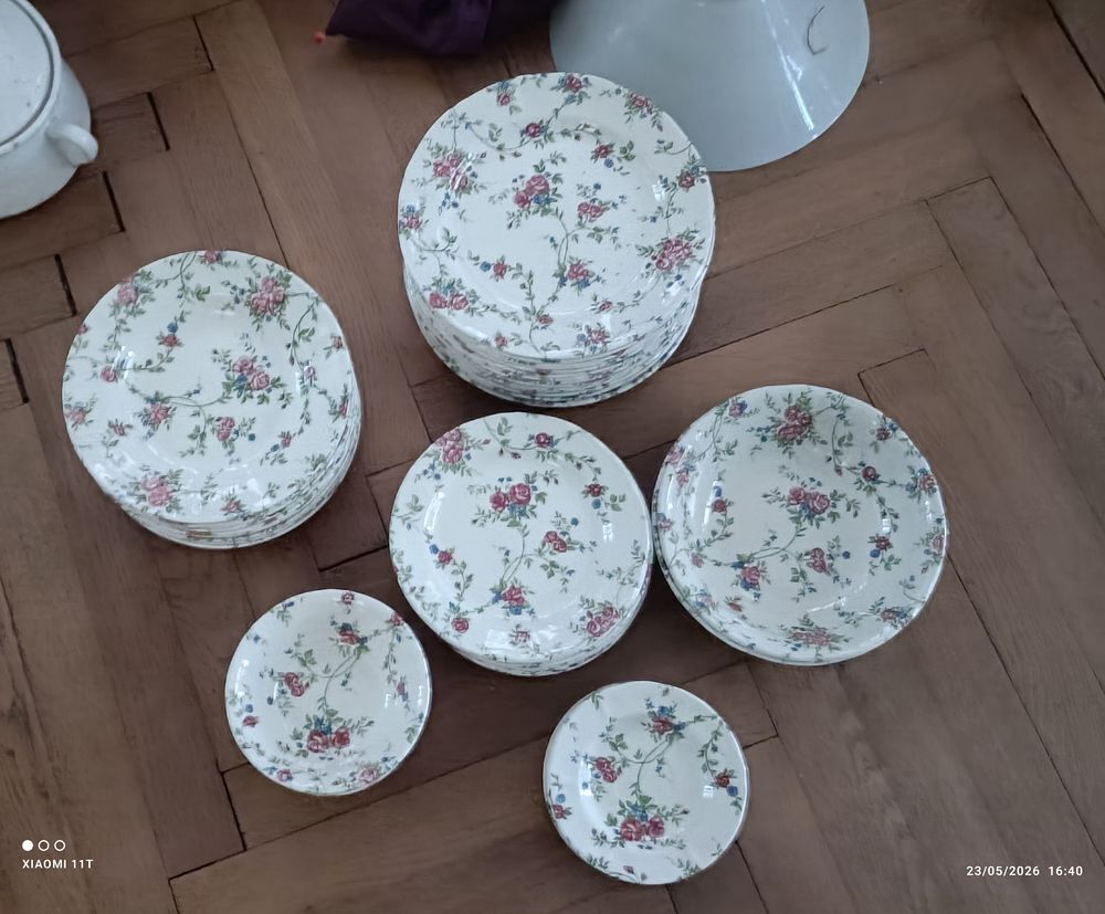 Service de vaisselle Cuisine