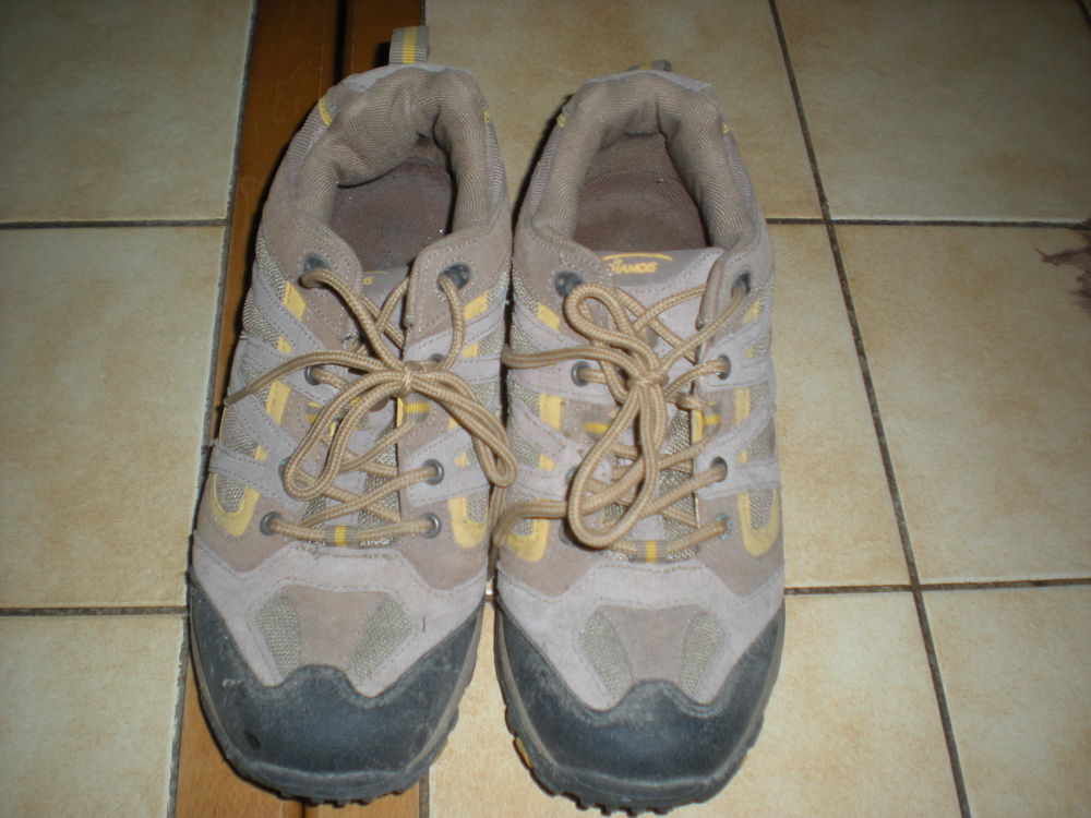 CHAUSSURE DE MARCHE Chaussures