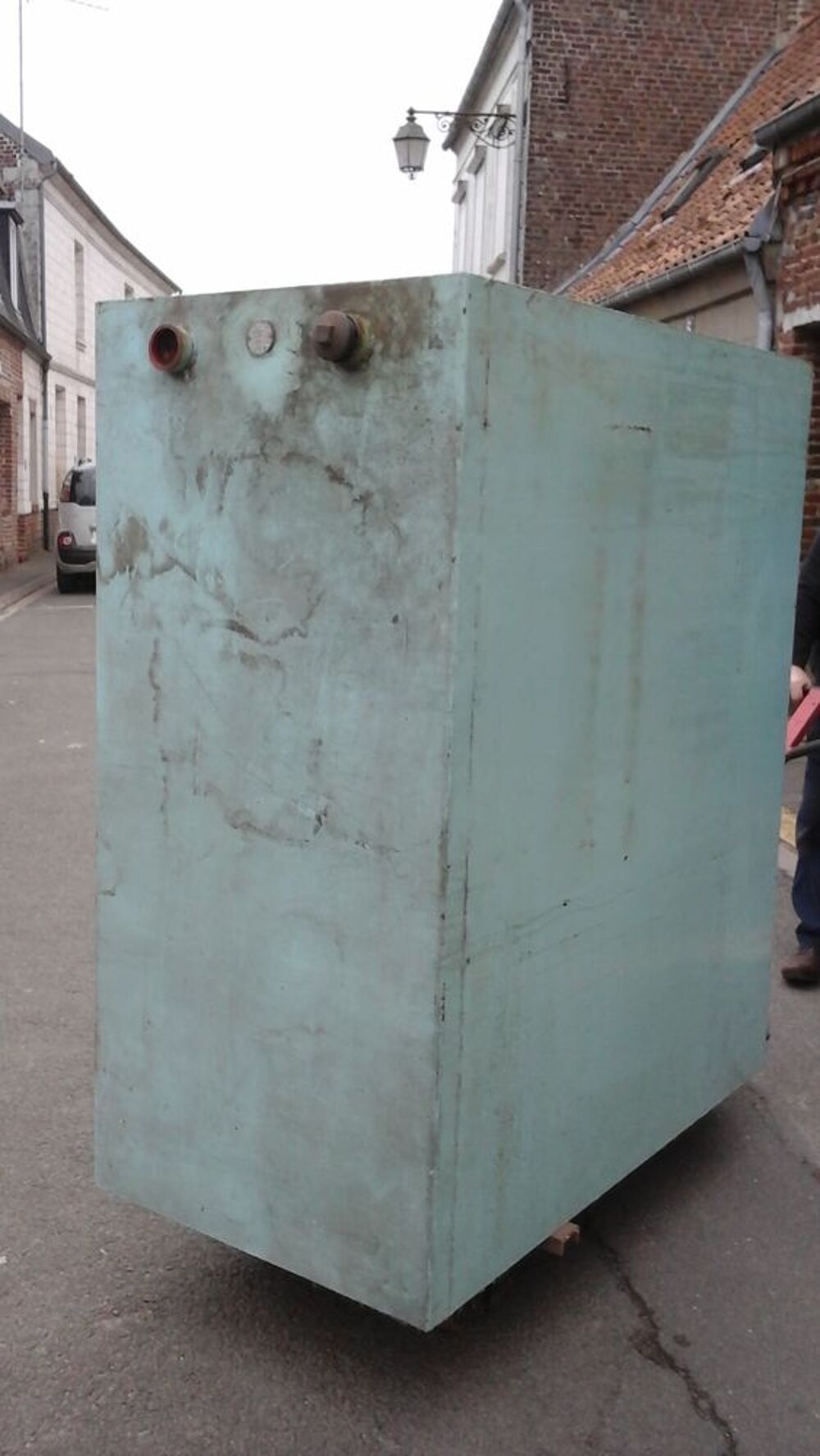 Tonne &agrave; fuel 1350 litres Bricolage