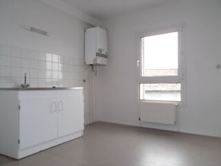  Appartement  louer 3 pices 80 m