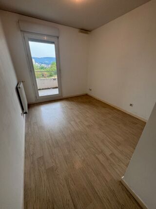  Appartement à vendre 3 pièces 68 m²