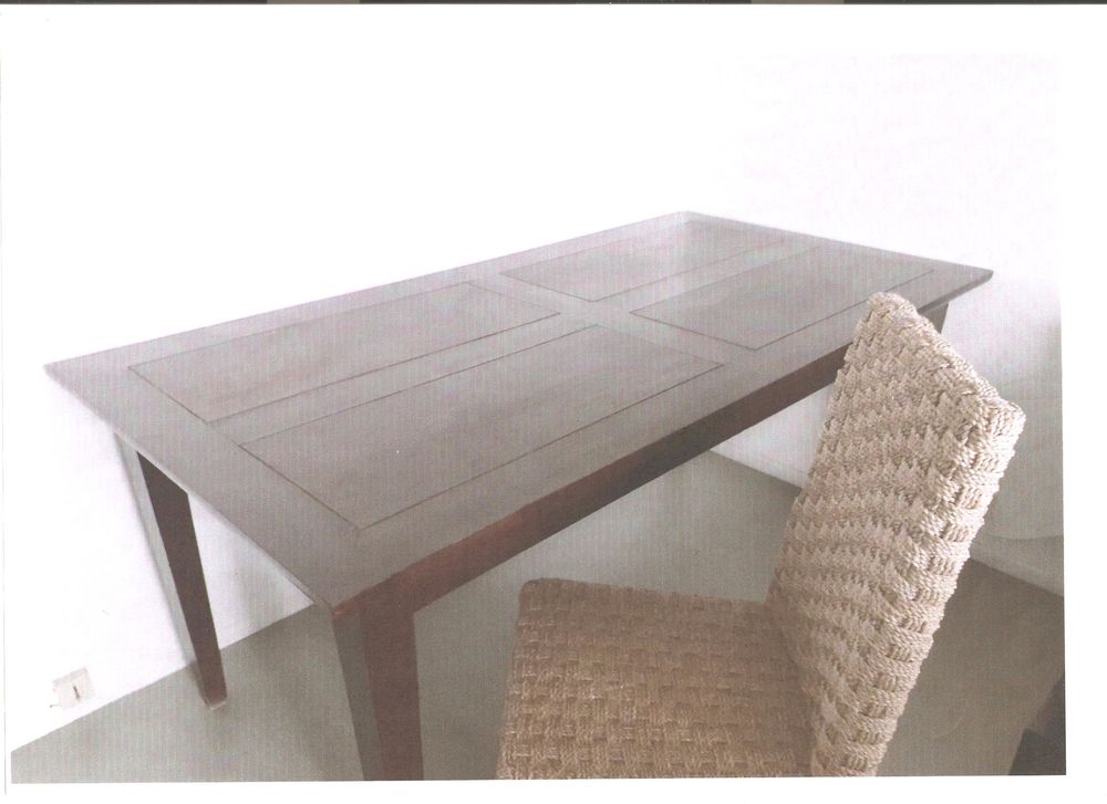 table salle a manger plus 4 chaises Meubles