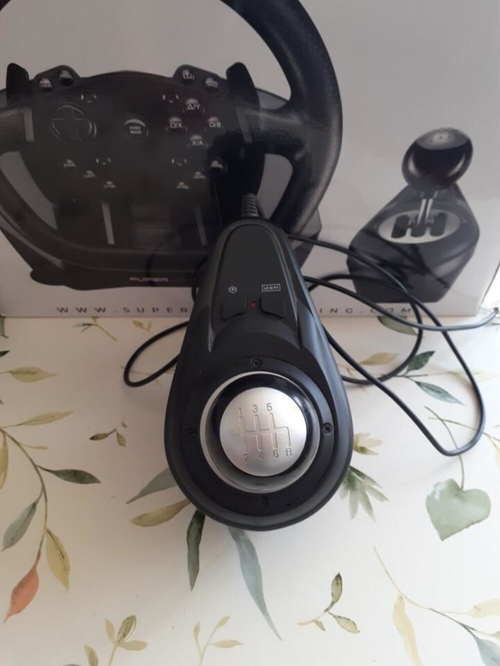 Volant de course Consoles et jeux vidéos