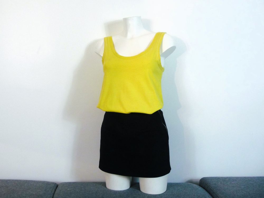 Top/ Tee Shirt/ D&eacute;bardeur Jaune sans manches- Promod Vêtements