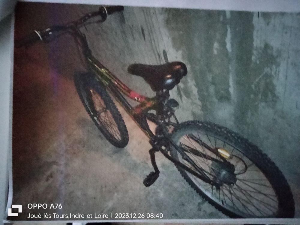 V&eacute;lo &agrave; jou&eacute; les Tours 37300
Vélos