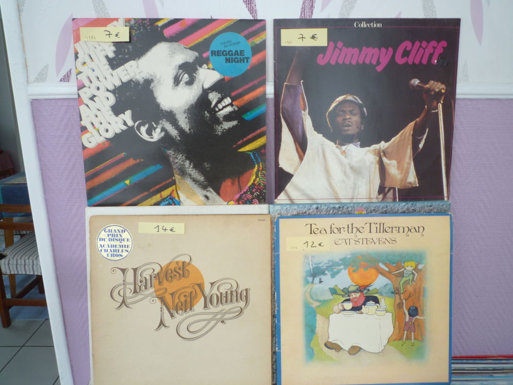 12 disques vinyles au d&eacute;tail CD et vinyles