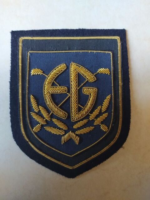 cusson Golf EINDHOVEN Tissu Brod Fil Mtal
25 Loches (37)