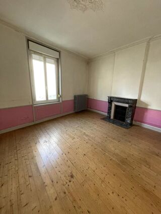  Immeuble à vendre 204 m²