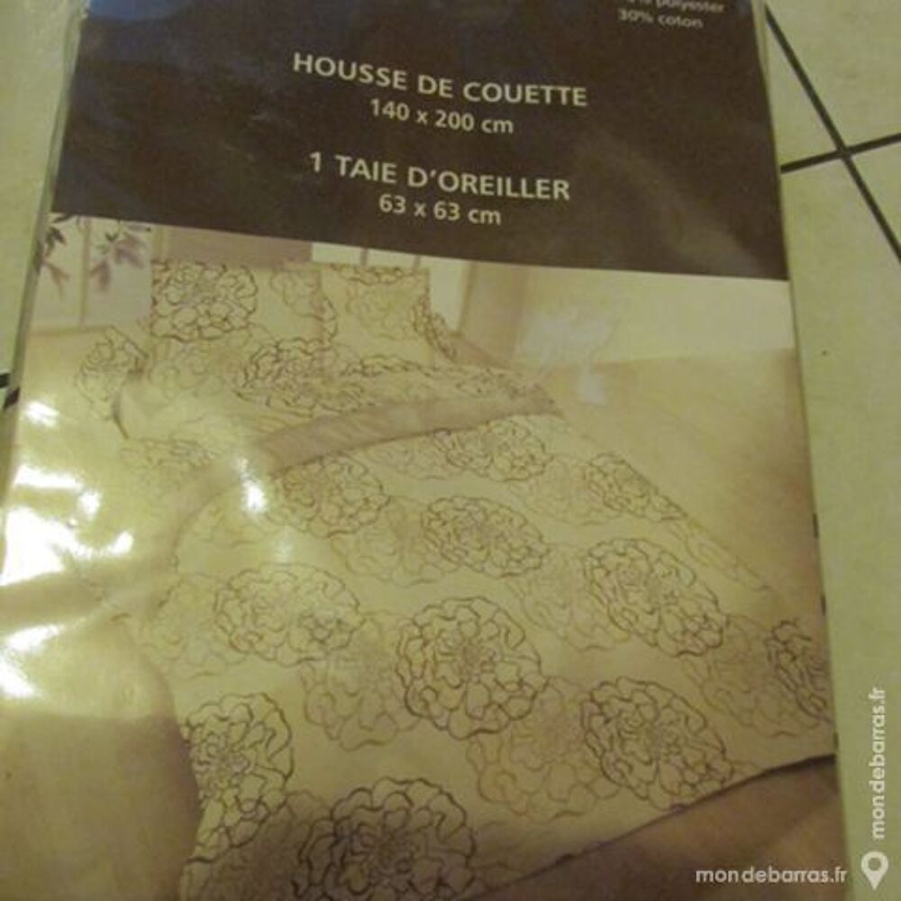 HOUSSE COUETTE + TAIE NEUVES Divers coloris Cuisine