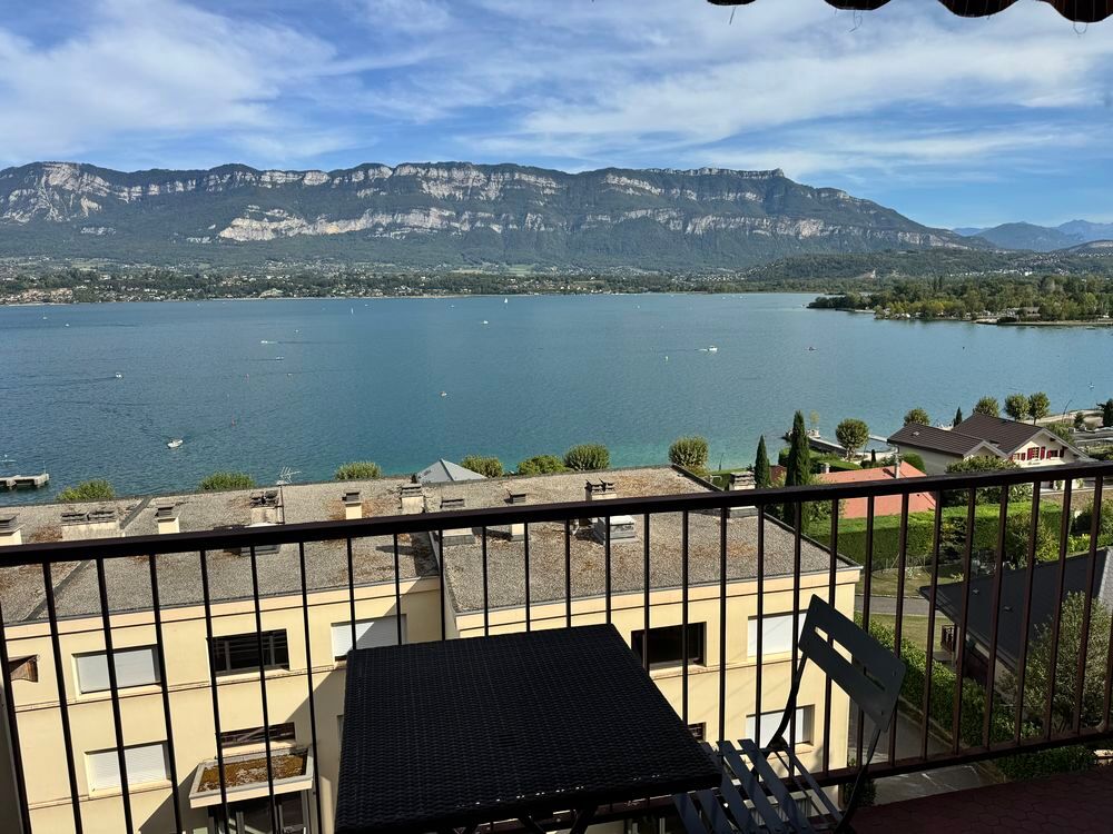 Vente Appartement Appartement t2 de 46 m² avec vue panoramique sur le lac Le bourget-du-lac
