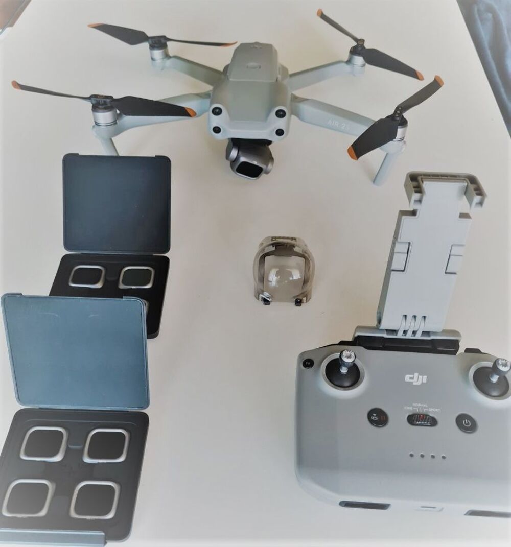 Drone DJI AIR 2S + fly more combo Photos/Video/TV