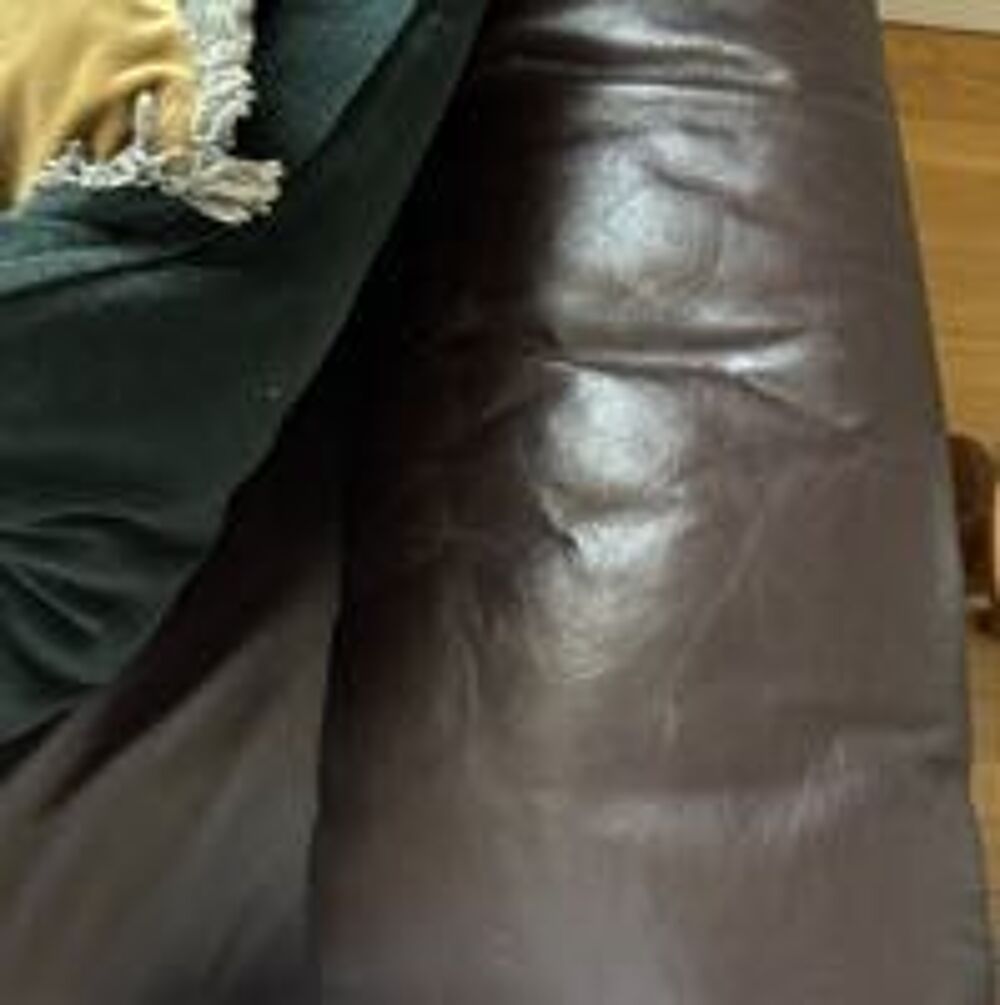 Ensemble canap&eacute; et son fauteuil Meubles