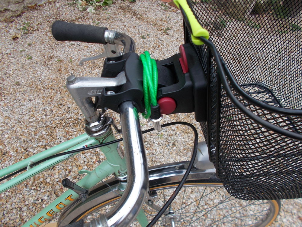 velo mixte peugeot model mistrale 1975 d'origine rare Vélos