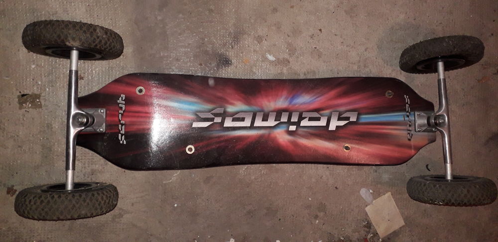 Skate board tout terrain Jeux / jouets