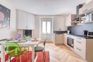  Appartement à louer 2 pièces 43 m²
