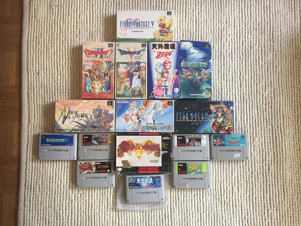 RETROGAMING - LOT 9 COLLECTION SUPER FAMICOM
Consoles et jeux vidéos
