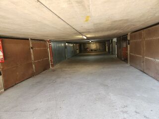  Parking / Garage � vendre 12 m�