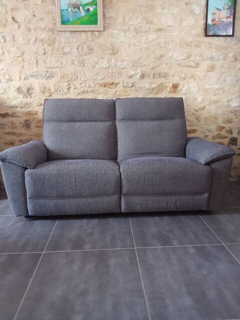 canap� 3 places 700 Carentan (50)