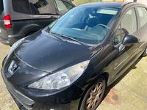 Annonce voiture Peugeot 207 4500 