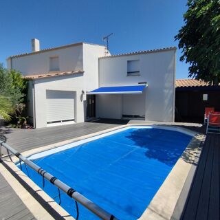  Remise / Grange � vendre 8 pi�ces 201 m�
