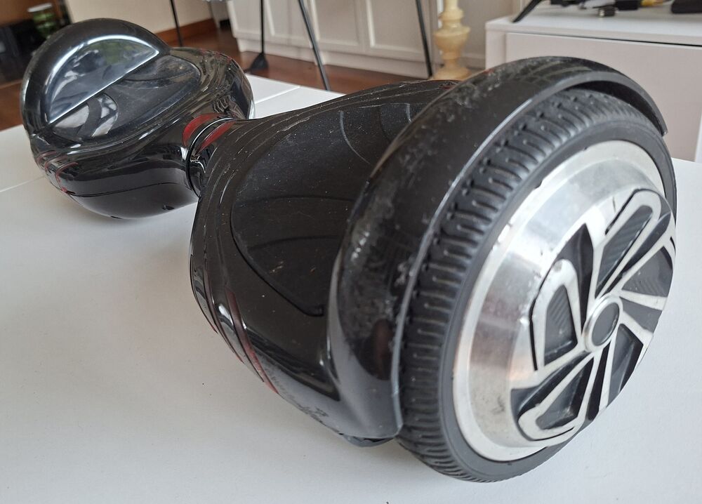 hoverboard Wispeed H331, id&eacute;al pour la glisse urbaine et les Sports