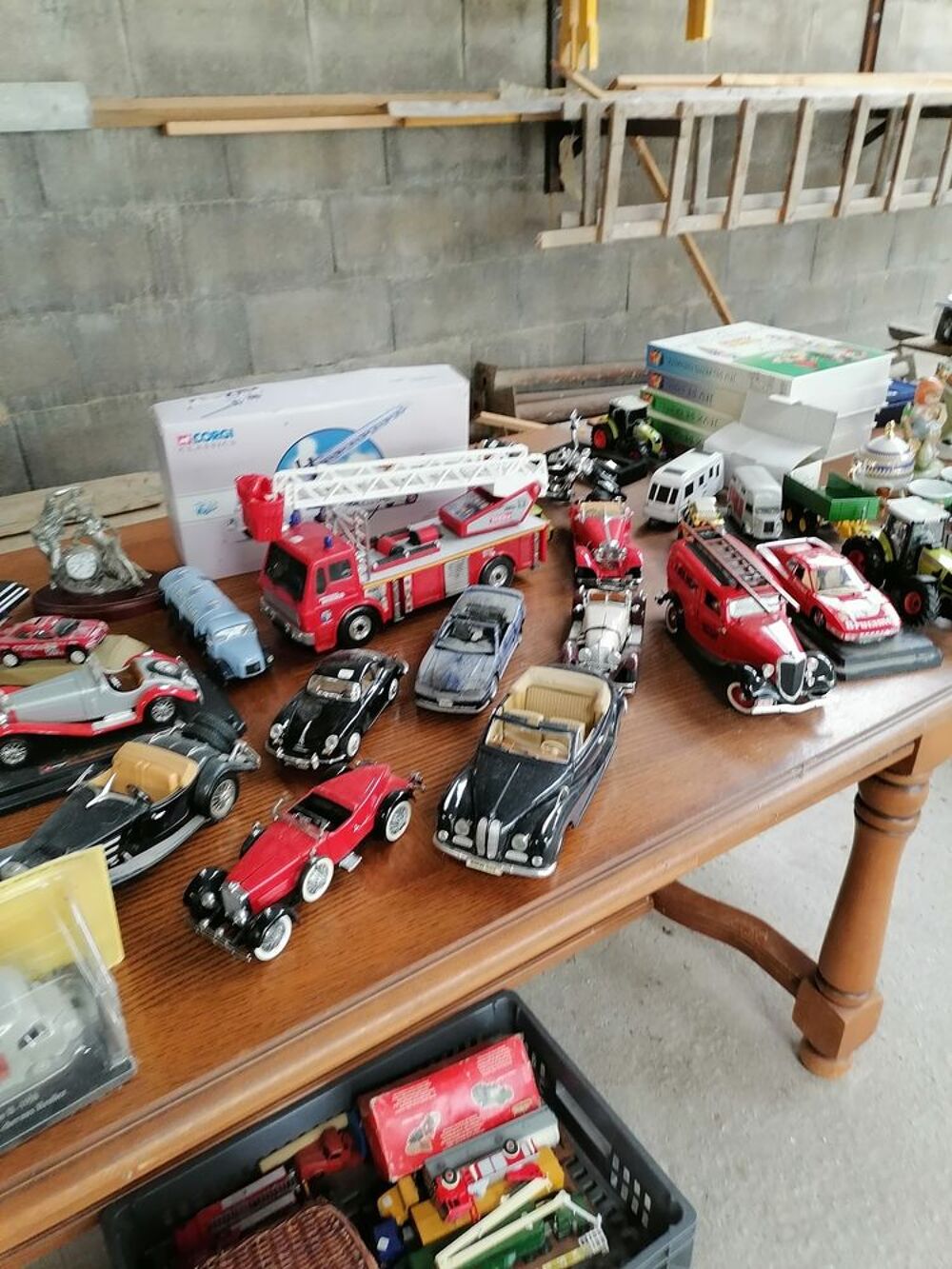 Voiture miniature de collection 