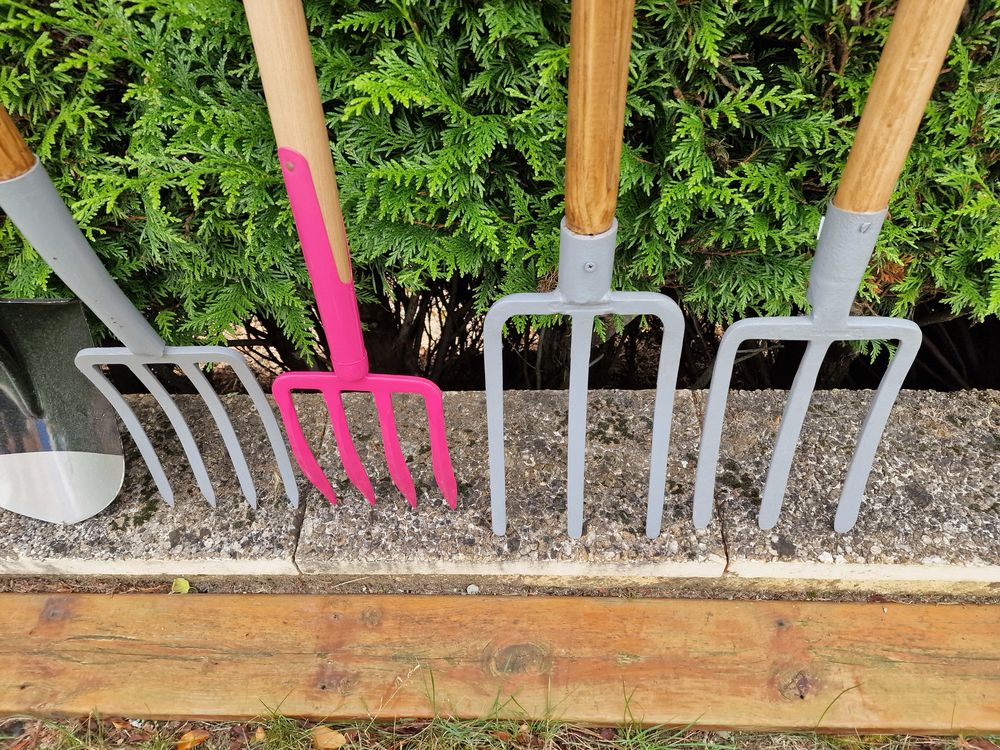OUTILS de JARDINAGE DIVERS Bricolage