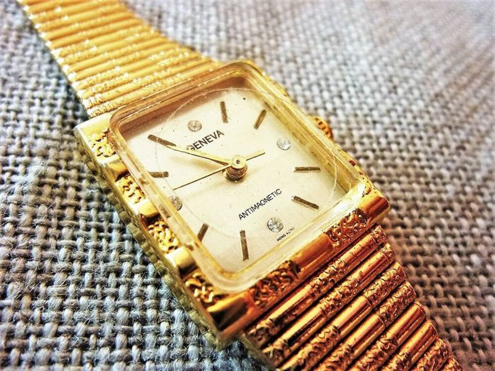 GENEVA montre Dame rectangulaire 1980 DAM0028 Bijoux et montres