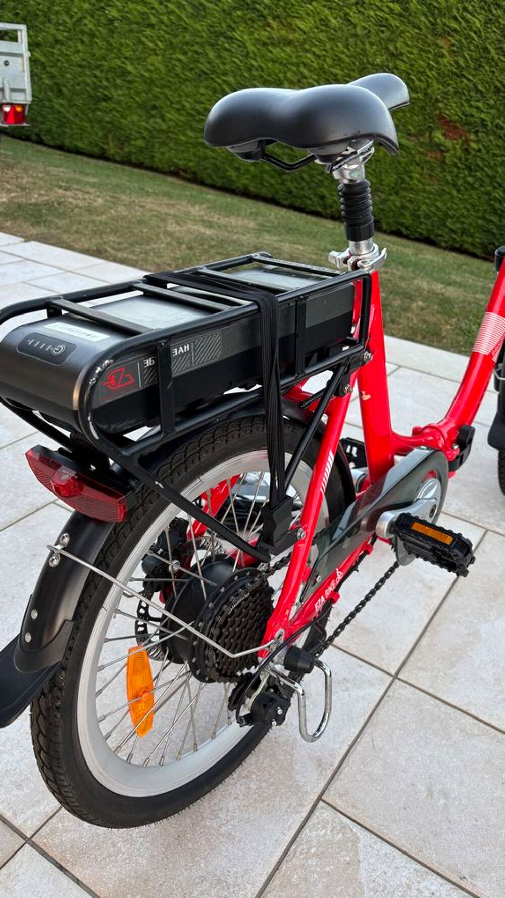 VELO ELECTRIQUE PLIANT 20 pouces CONFORT EZA BIKE Vélos