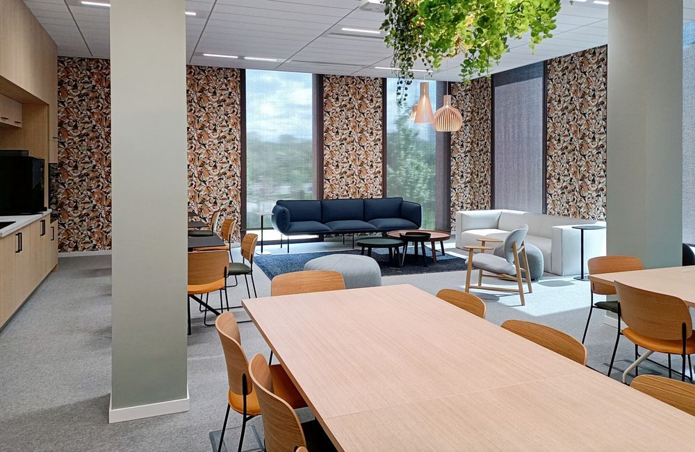   Un accès 24 heures sur 24, 7 jours sur 7 à des bureaux de coworking ouvert pour 10 personnes à Nantes, Amazing Amazones  