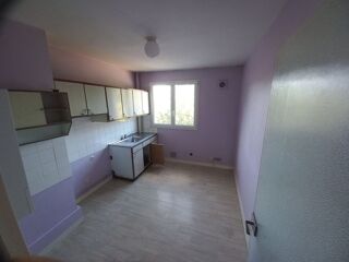  Appartement à louer 5 pièces 68 m²