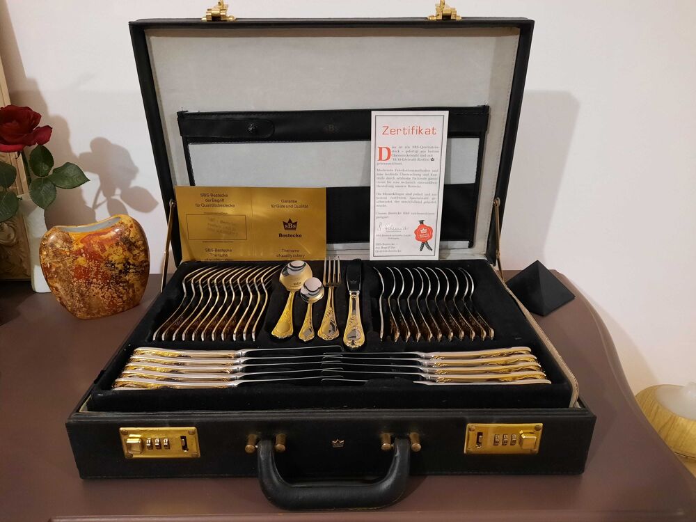 m&eacute;nag&egrave;re Sbs 70 pi&egrave;ces 23/24 carat Décoration