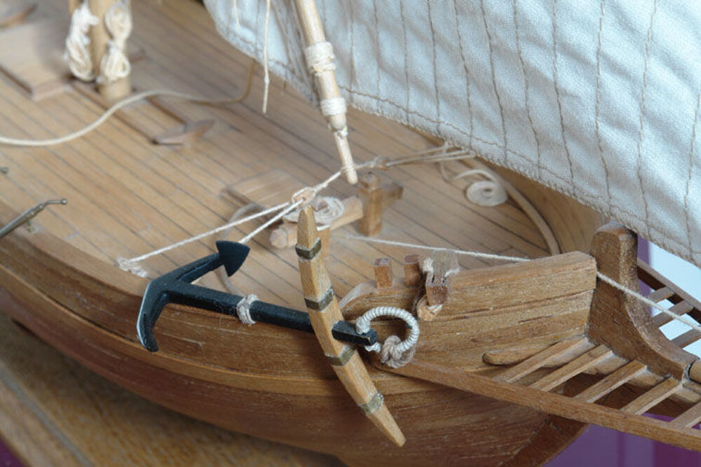 Maquette d'une tartane arm&eacute;e en guerre Décoration