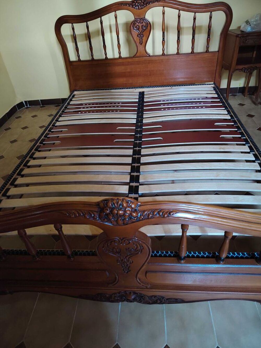 chambre compl&egrave;te Meubles